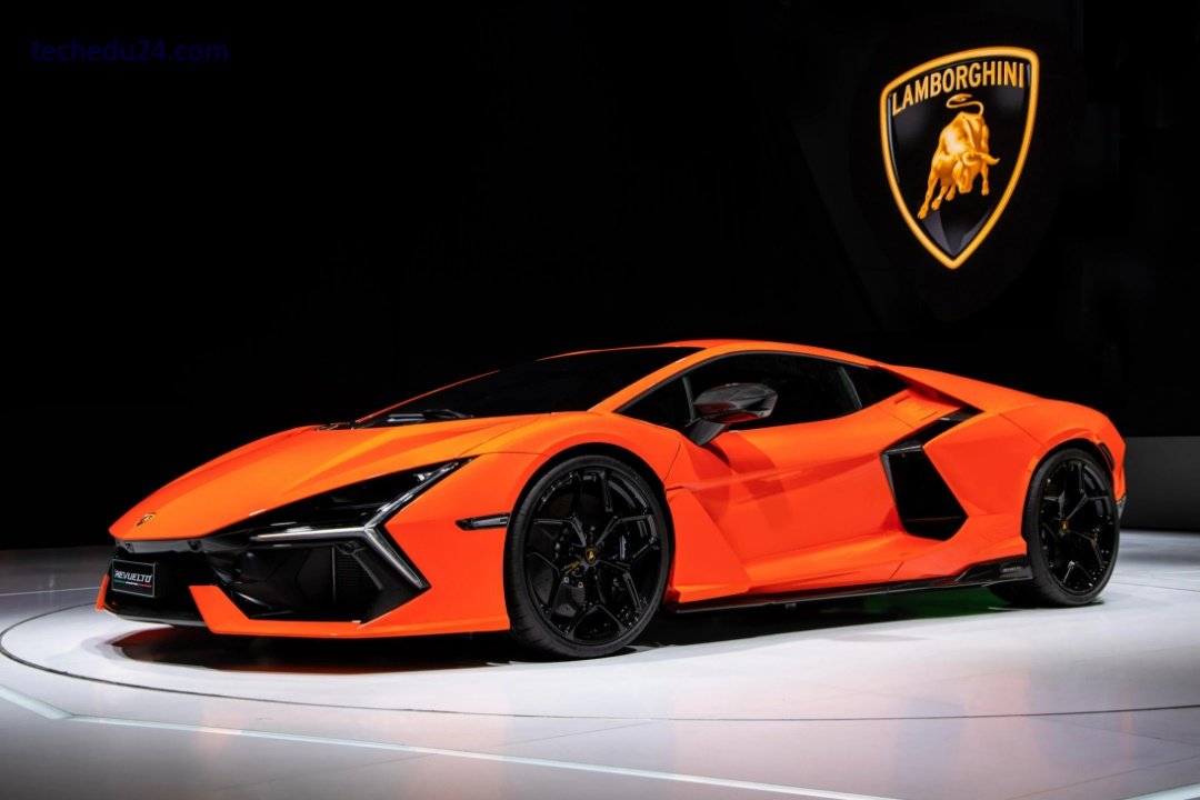 2024 Lamborghini Revuelto