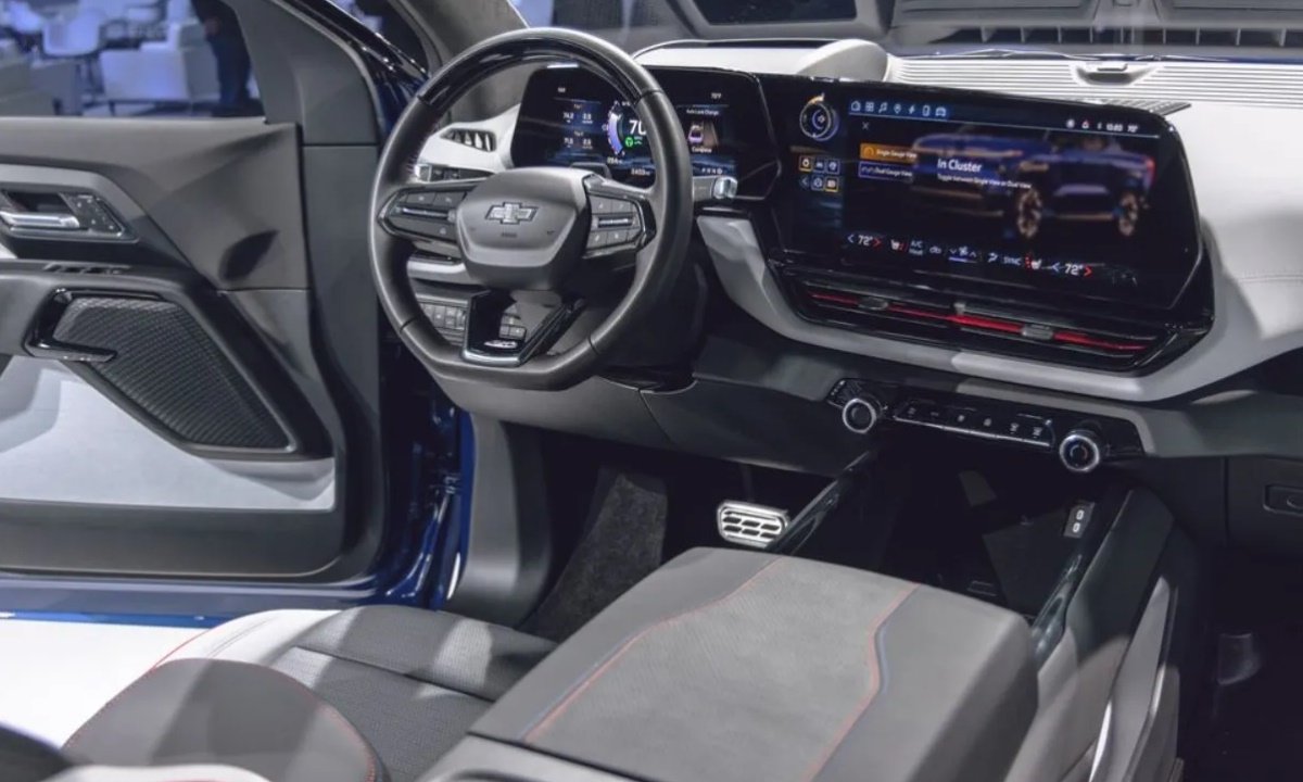 2024 Chevrolet Silverado EV